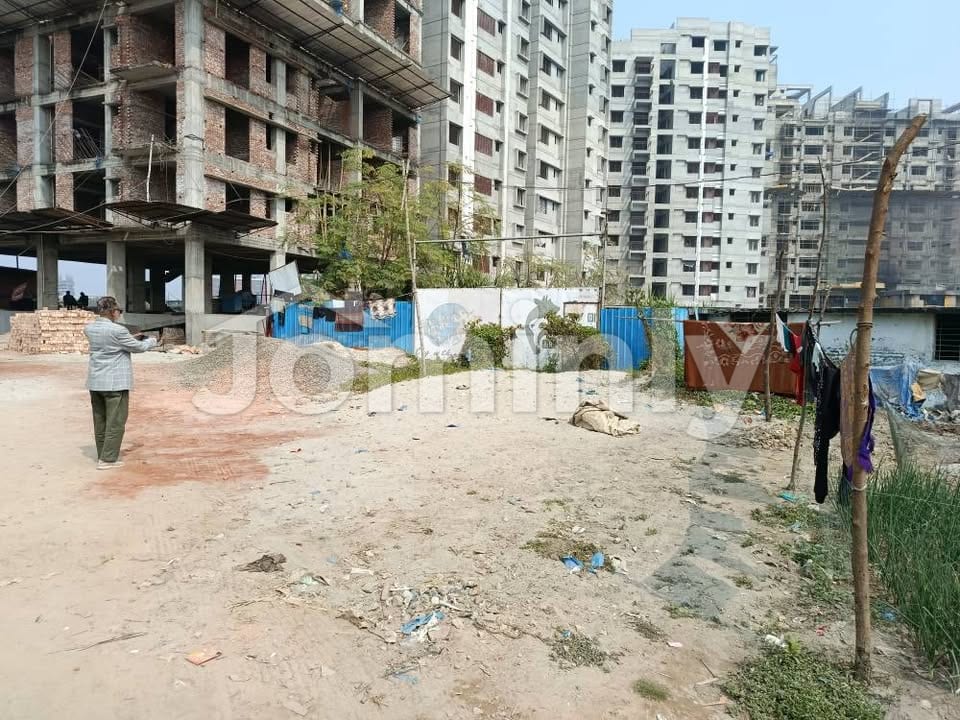 11 Katha South-Facing Corner Plot for Sale near Uttara Sector-15 & Metro Rail - 2