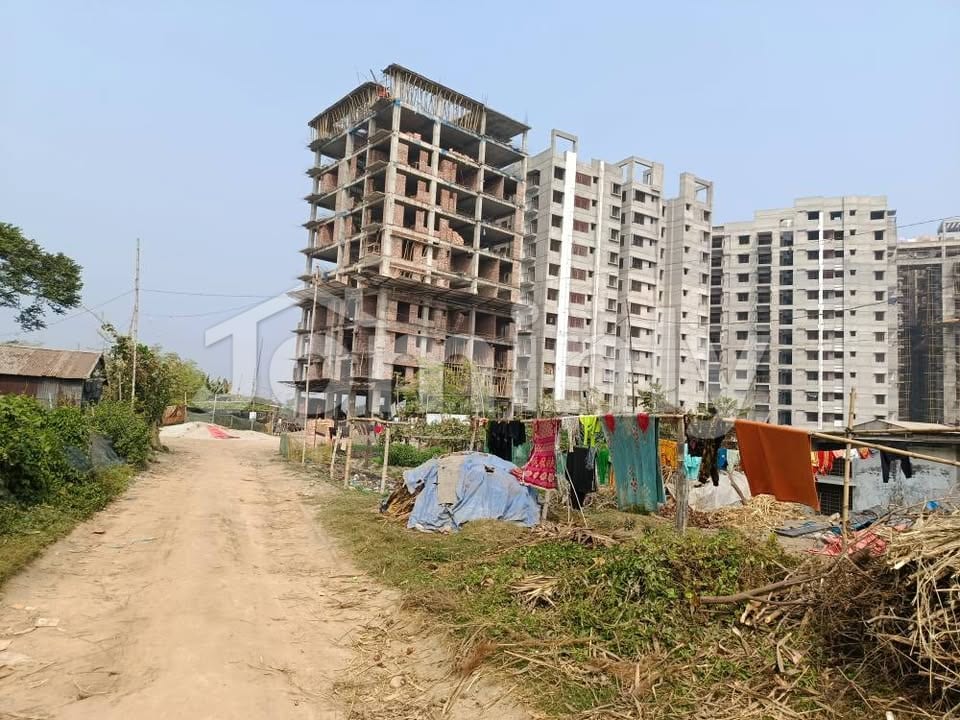 11 Katha South-Facing Corner Plot for Sale near Uttara Sector-15 & Metro Rail - 5