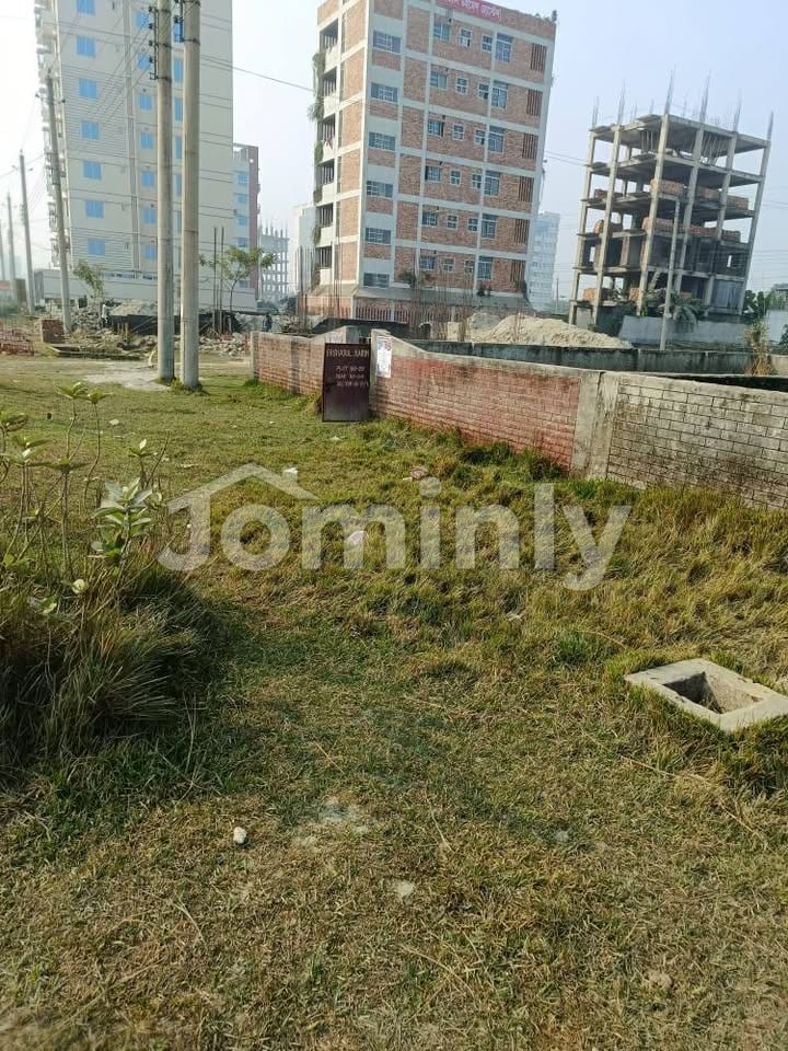 Prime 3 Katha East-Facing Plot for Sale at Uttara Sector-17 (60ft Road)