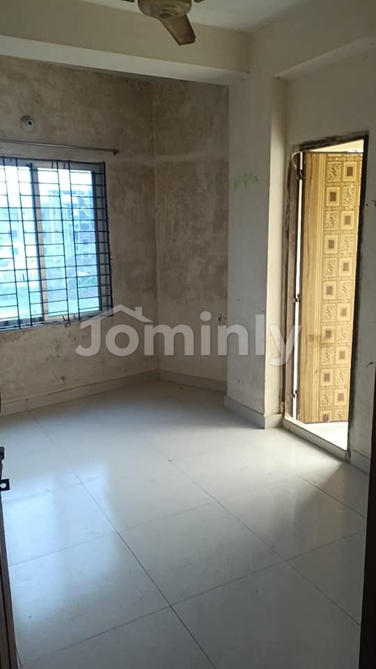 South-Facing 1,135 Sft 3-Bedroom Apartment for Sale at Khilkhet Bot-tola - 4