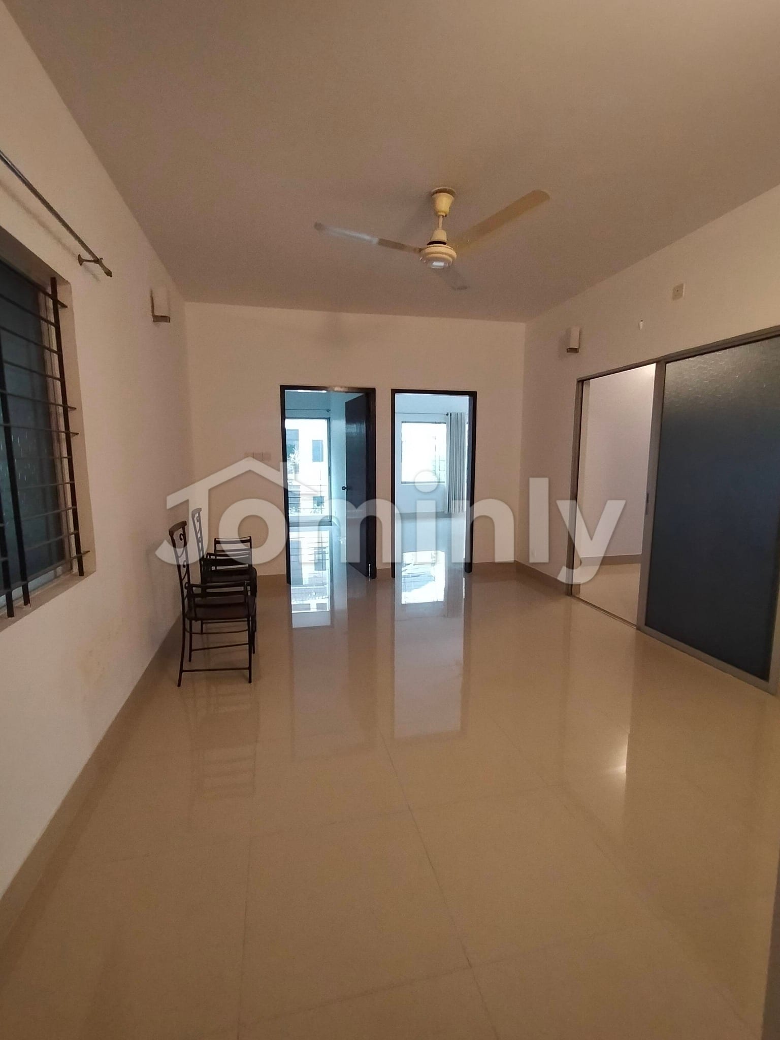 2,200 sq. ft. Family Residency in Baridhara Diplomatic Zone | High-Security Living