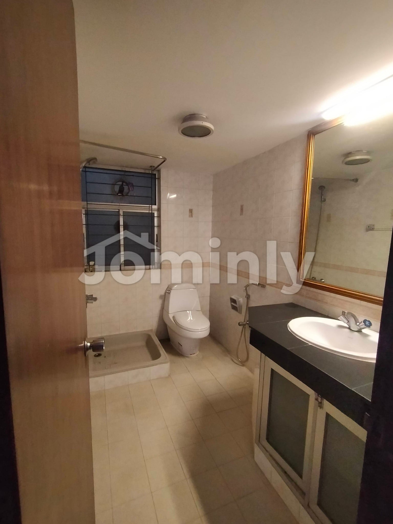 2,200 sq. ft. Family Residency in Baridhara Diplomatic Zone | High-Security Living - 2
