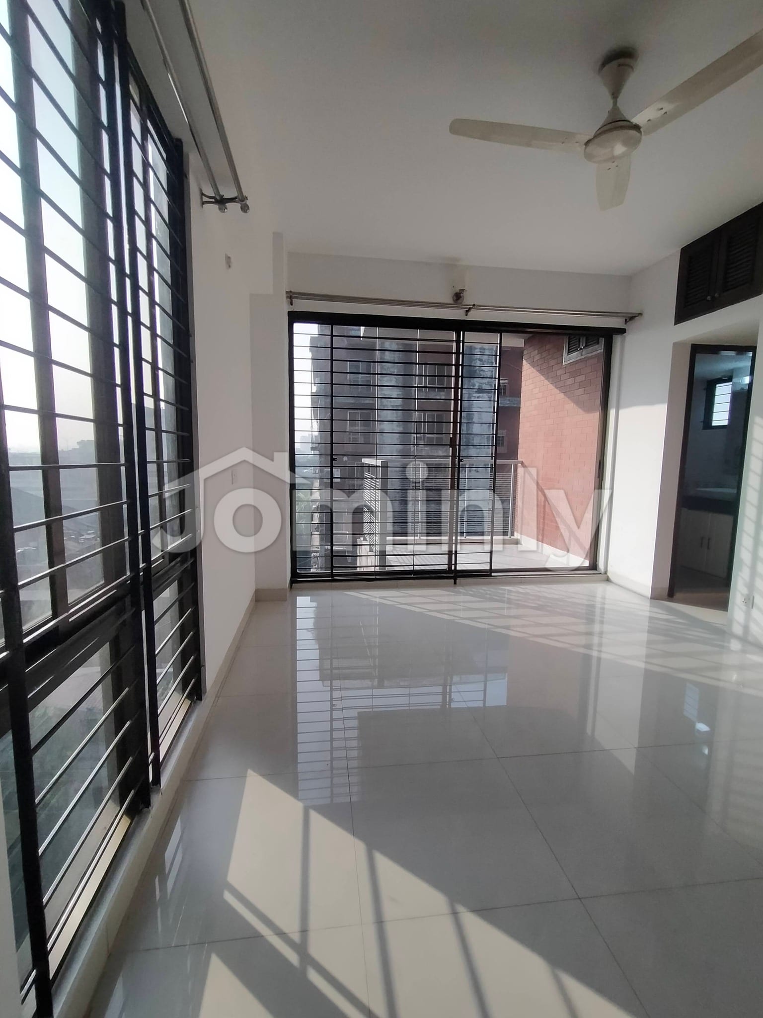 1,800 sq. ft. Front-Side Family Apartment in Banani Prime Location - 5