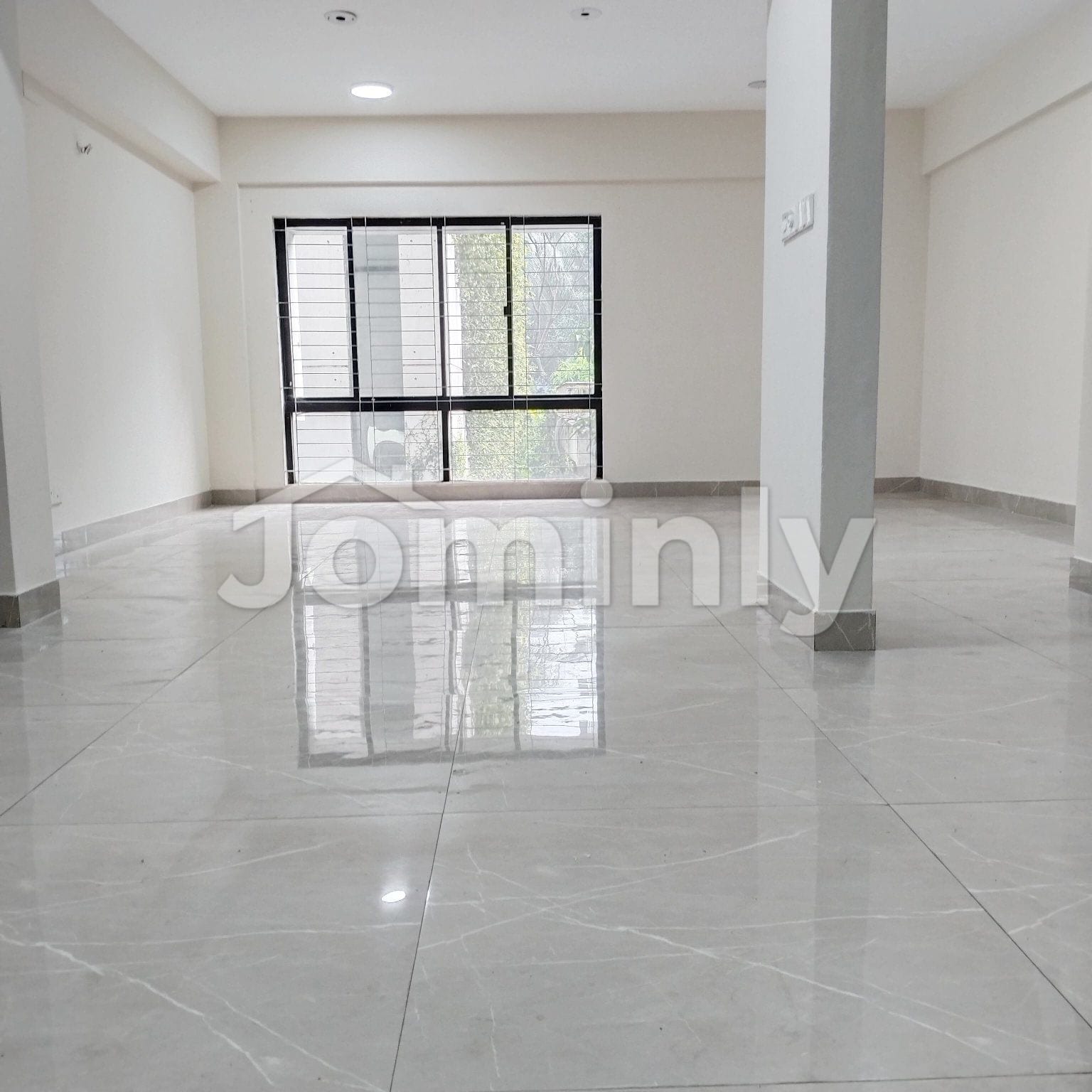 Spacious 2,600 sq. ft. Unfurnished Apartment in Gulshan-1 | High-Value Residency - 3