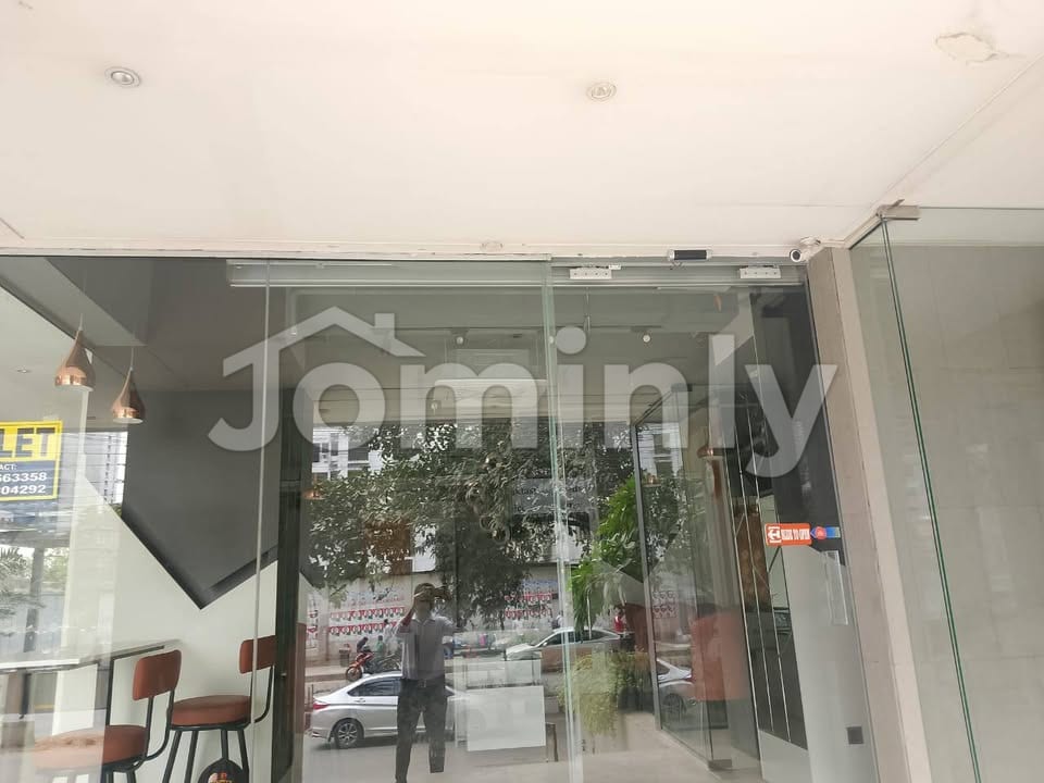 Exquisite 1,100 Sft Ground Floor Space for Rent at Felani Avenue, Gulshan-2 - 5