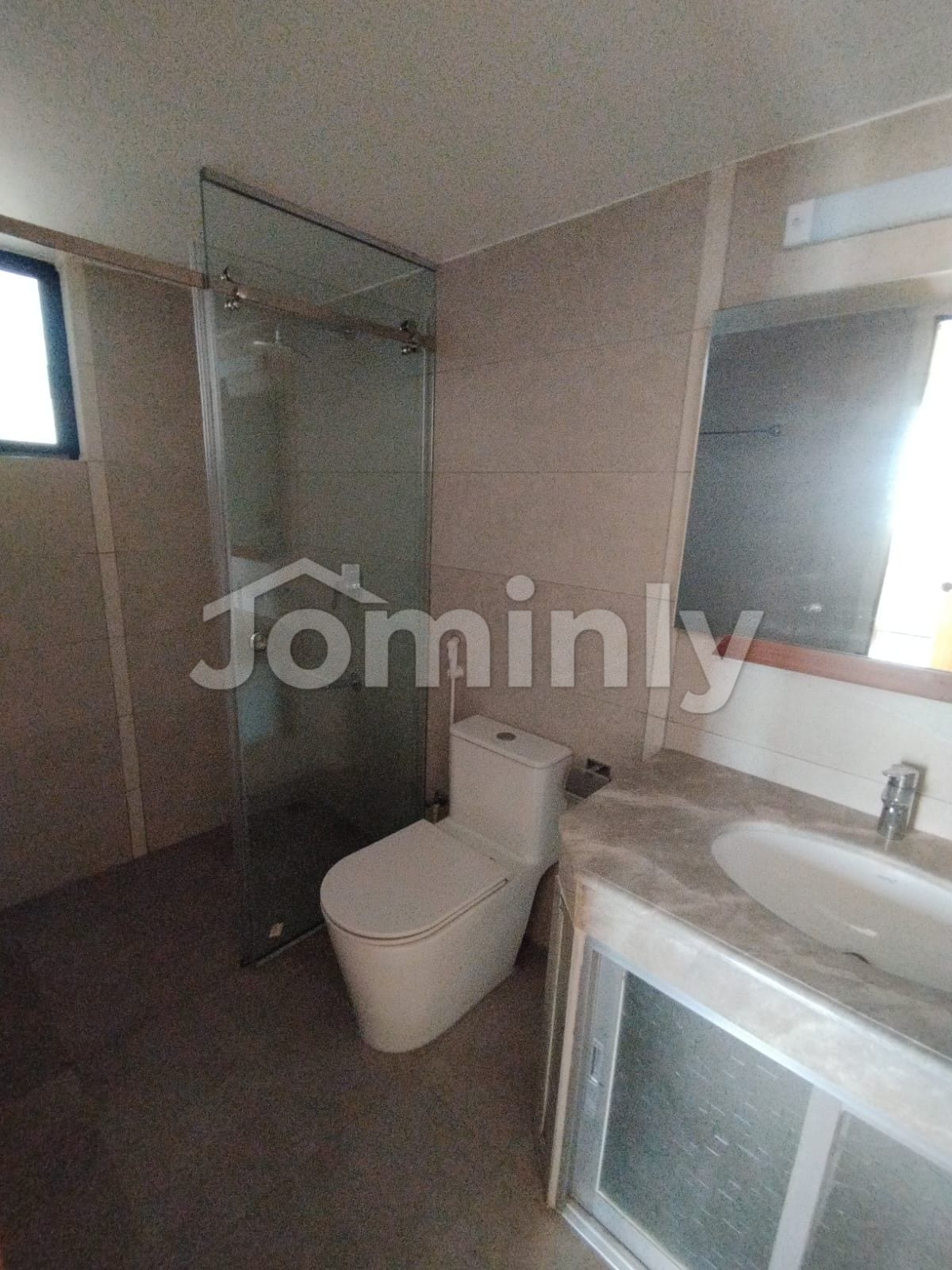 Elite 3,500 SFT Semi-Furnished Residence for Rent in Baridhara Diplomatic Zone - 5