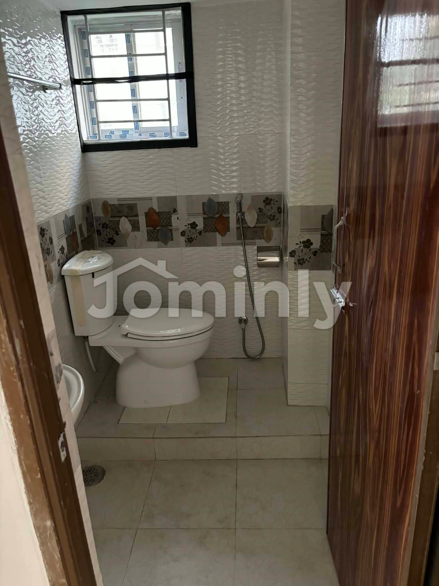 Standard 1500 Sft Family Apartment for Rent in Bashundhara R/A - 2