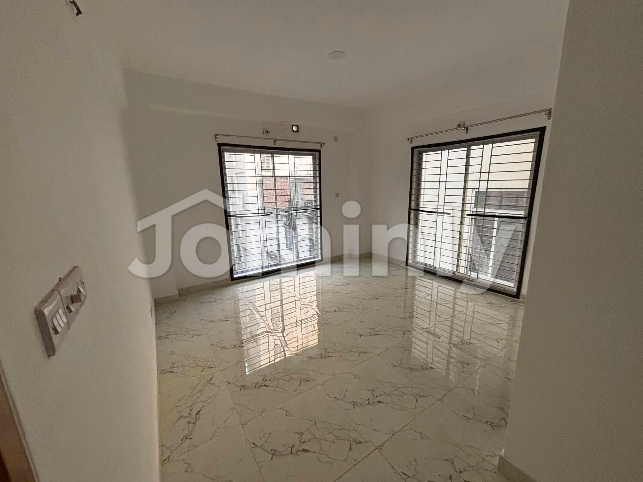 Standard 1500 Sft Family Apartment for Rent in Bashundhara R/A - 4