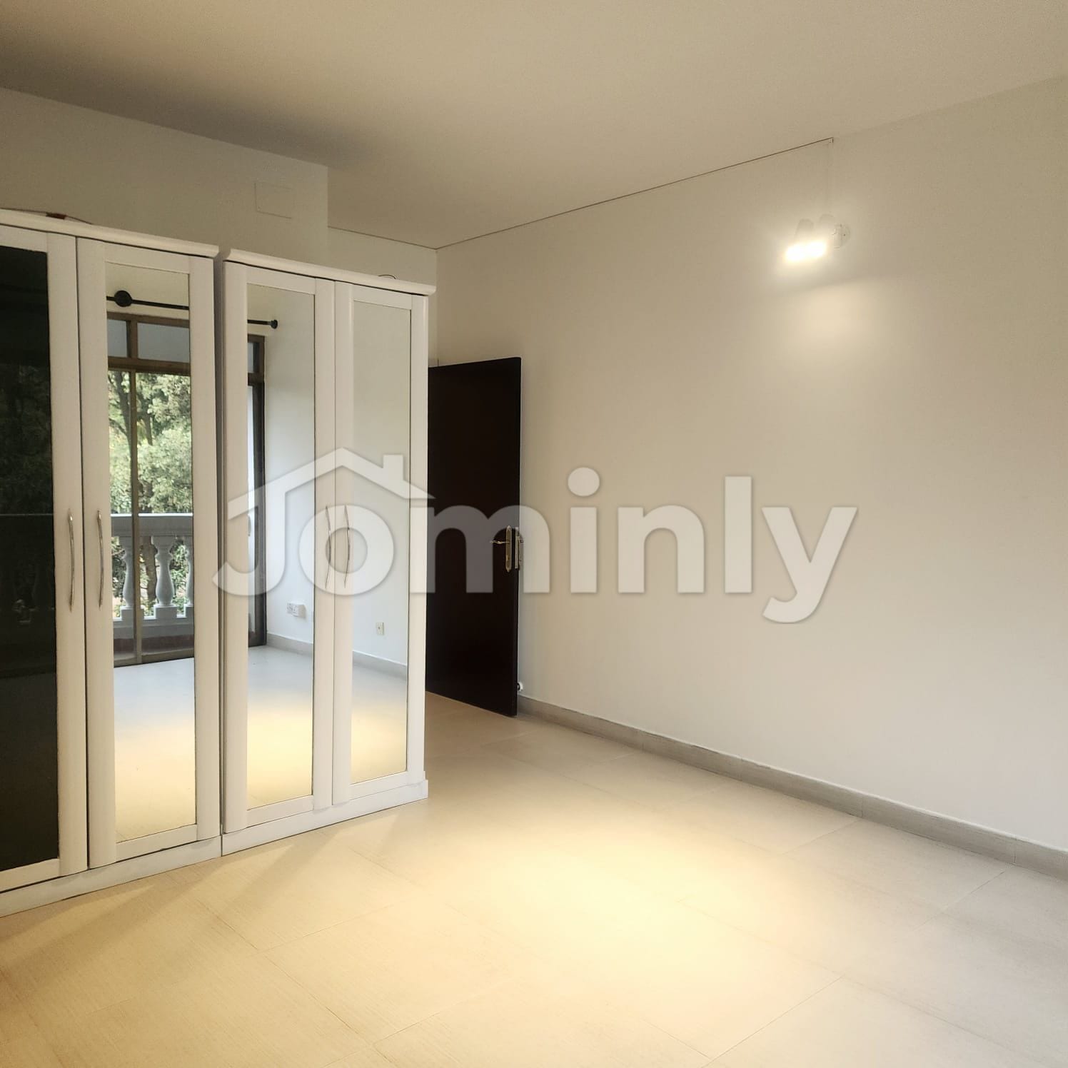 Sophisticated 2800 Sft Semi-Furnished Apartment for Rent in Gulshan 2 North - 4