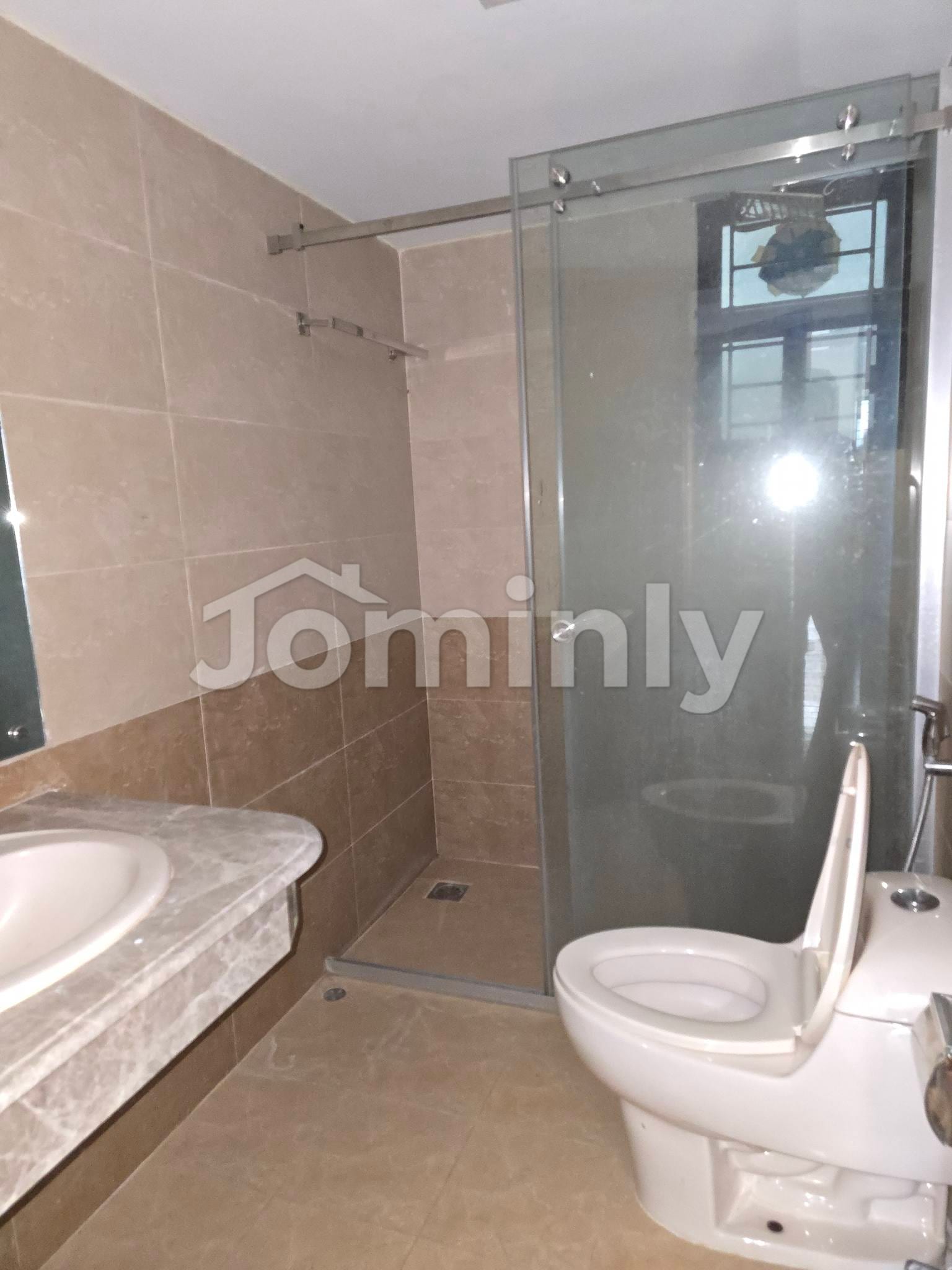 Spacious 2000 Sft First Floor Family Apartment for Rent in Bashundhara R/A - 2