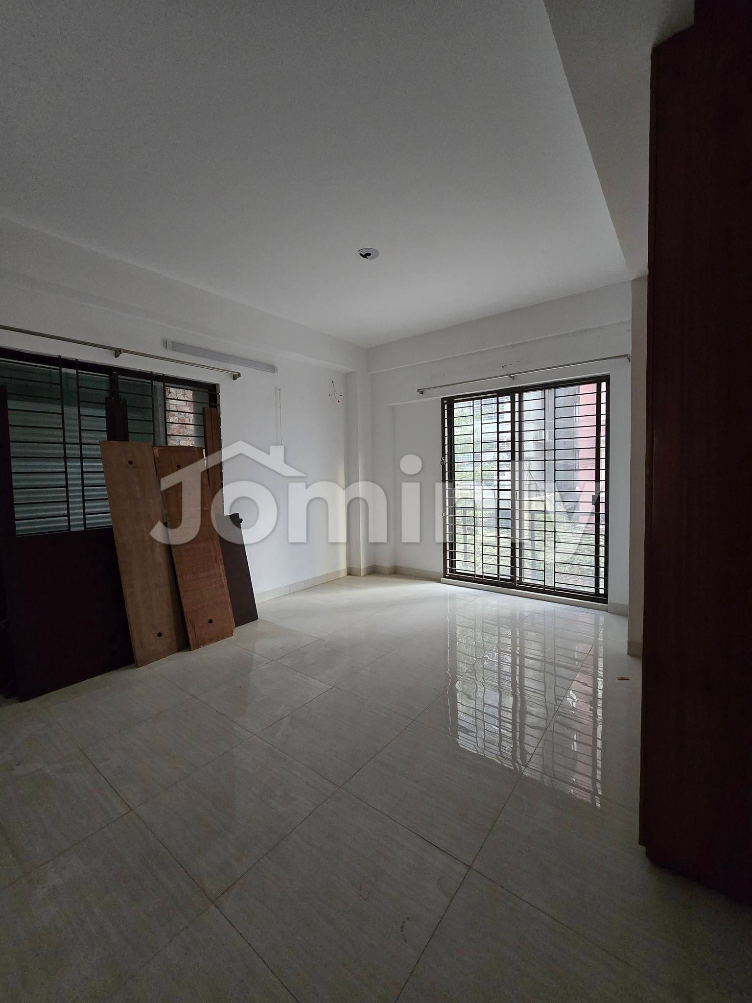 Spacious 2000 Sft First Floor Family Apartment for Rent in Bashundhara R/A - 4