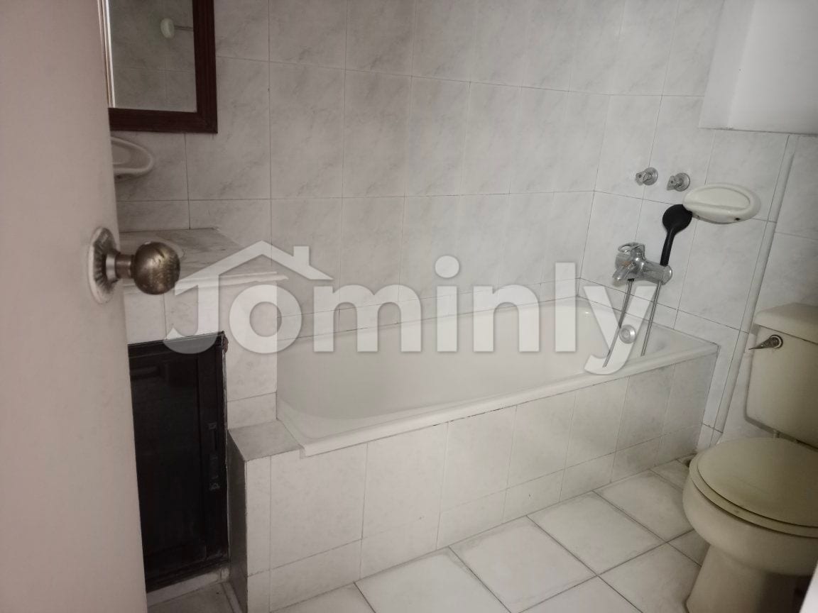 Prime 2200 Sft Semi-Furnished Office Space for Rent in Gulshan - 4