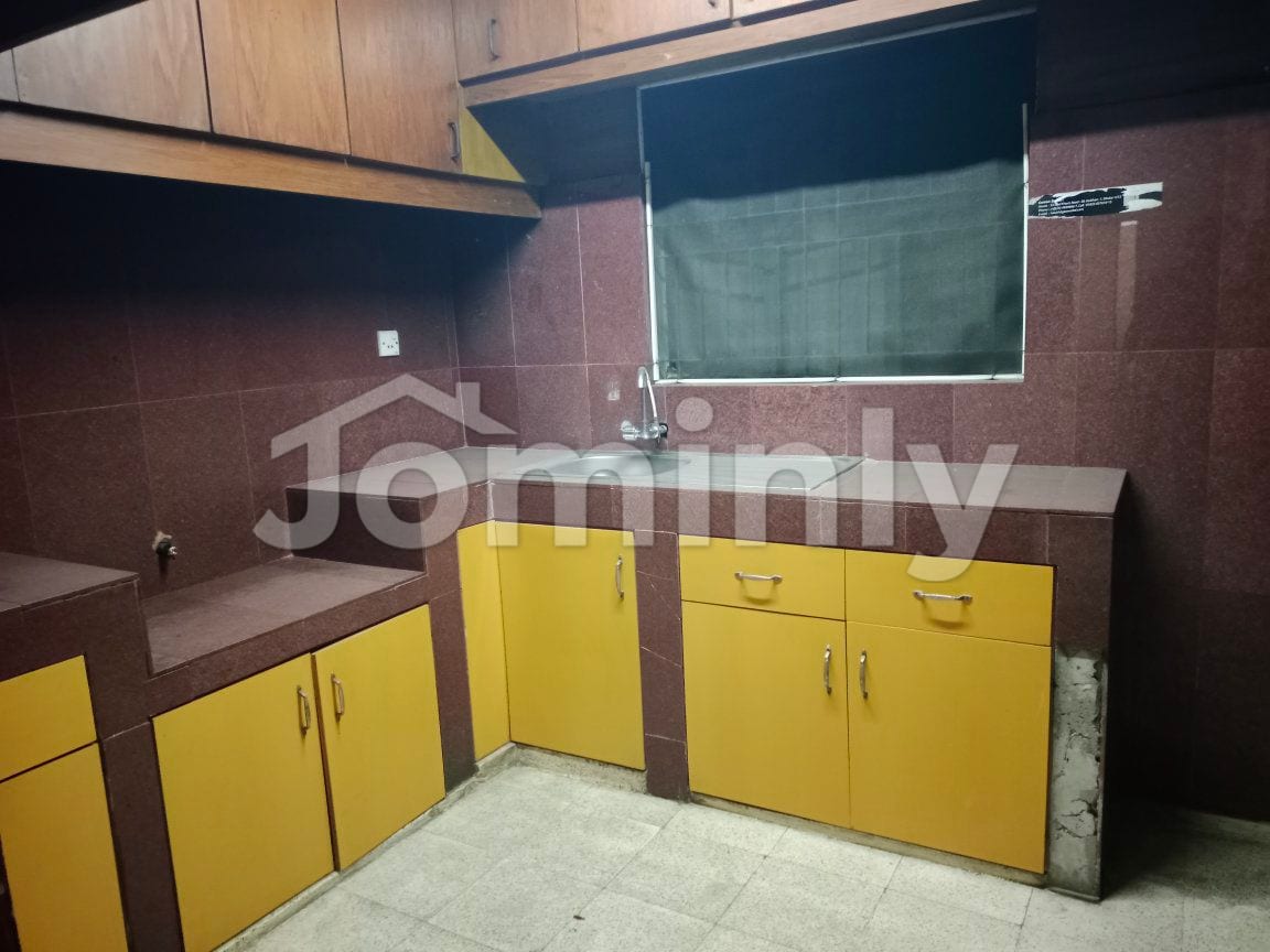 Professional 2300 Sft Office Space for Rent in Gulshan - 3
