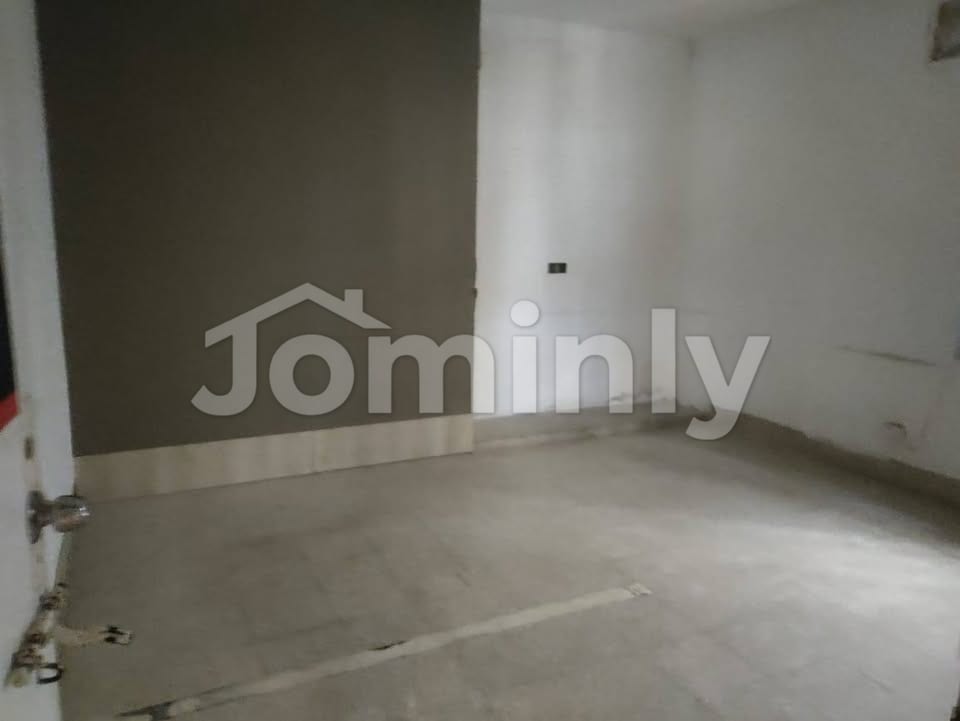 Spacious 2,400 Sft Ground Floor Space for Rent in Banani – Ideal for Showroom or Cafe - 4
