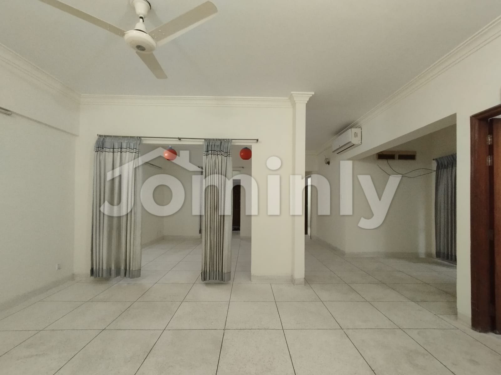 Elegant 1800 Sft Semi-Furnished Apartment for Rent in Baridhara Diplomatic Zone - 3