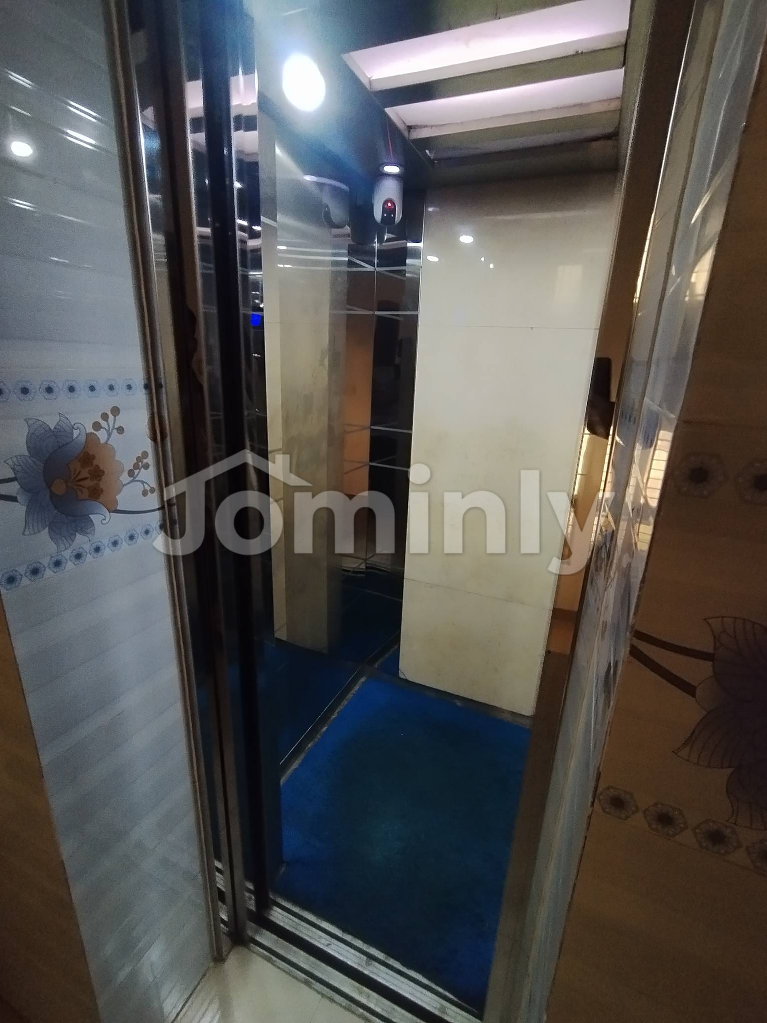 Compact 900 Sft Family Apartment with Gas Line for Rent in Bashundhara R/A - 5