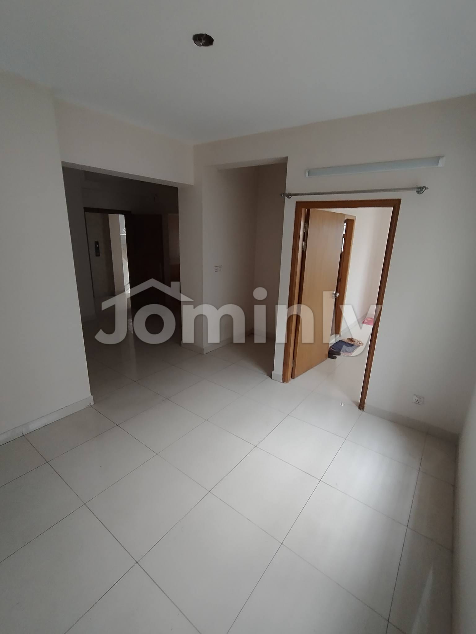 Spacious 1200 Sft Family Apartment for Rent in Bashundhara R/A