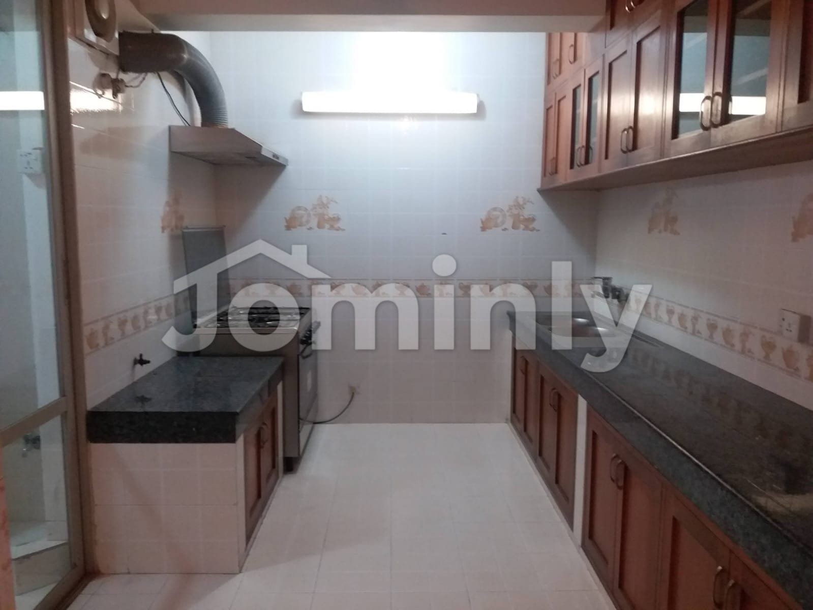 Luxurious 4000 Sft Fully Furnished Apartment for Rent in Gulshan North - 2