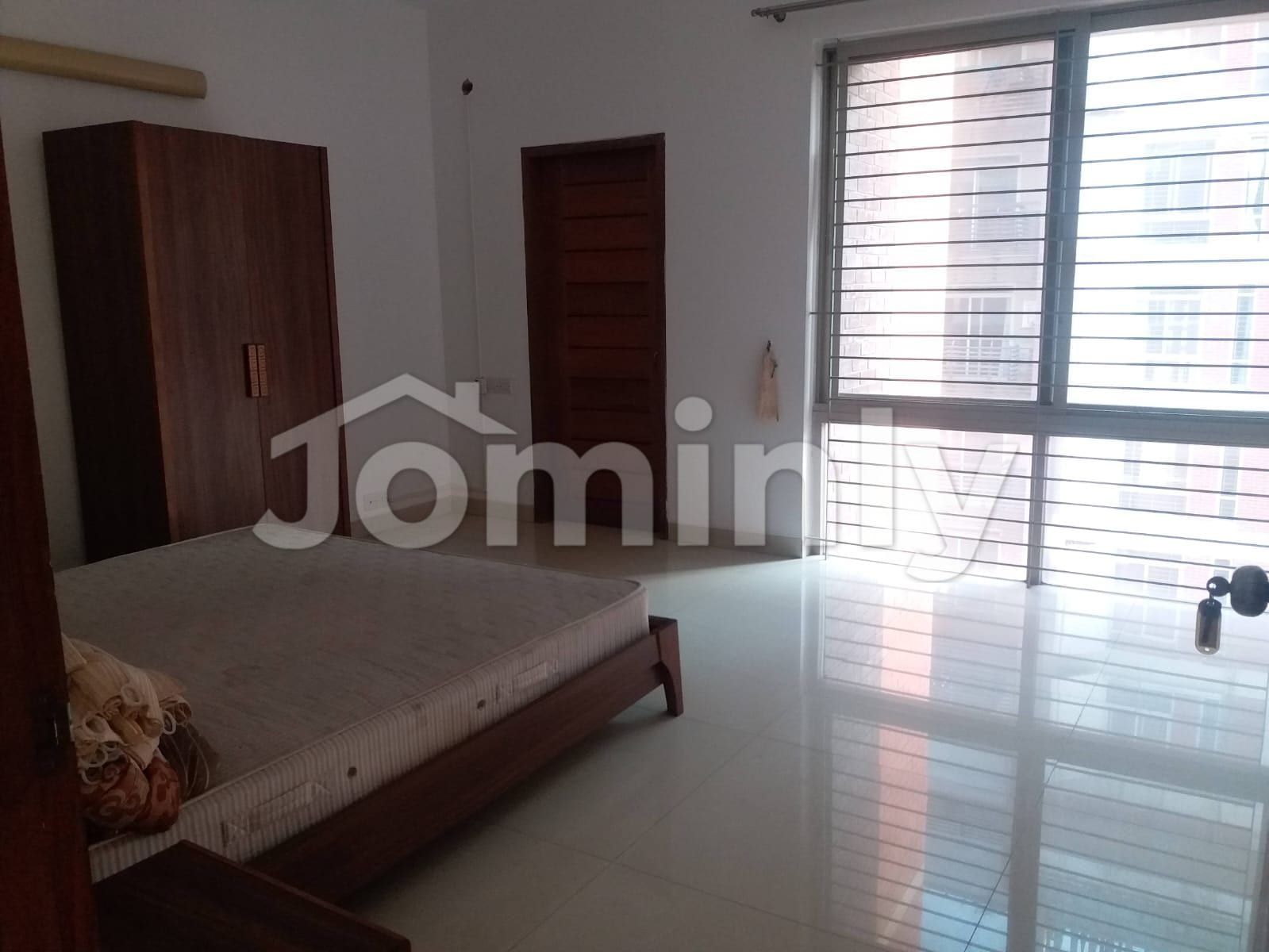 Luxurious 4000 Sft Fully Furnished Apartment for Rent in Gulshan North - 4