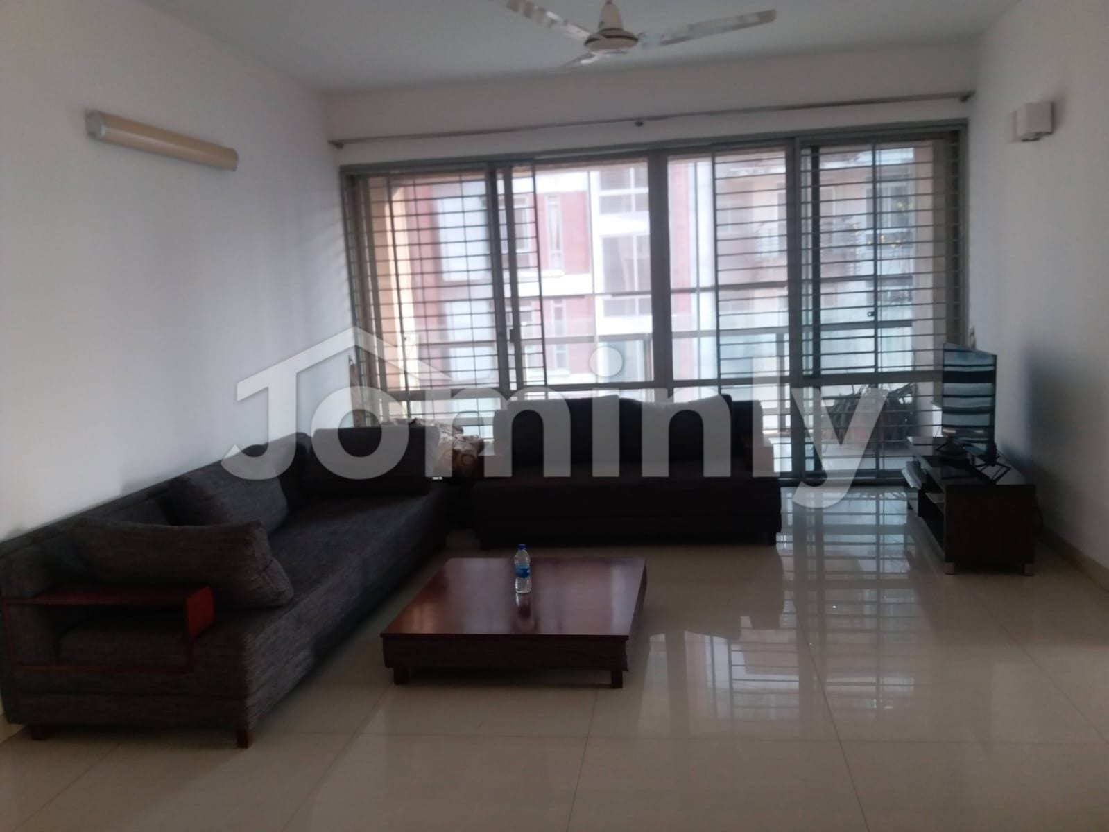 Luxurious 4000 Sft Fully Furnished Apartment for Rent in Gulshan North - 5