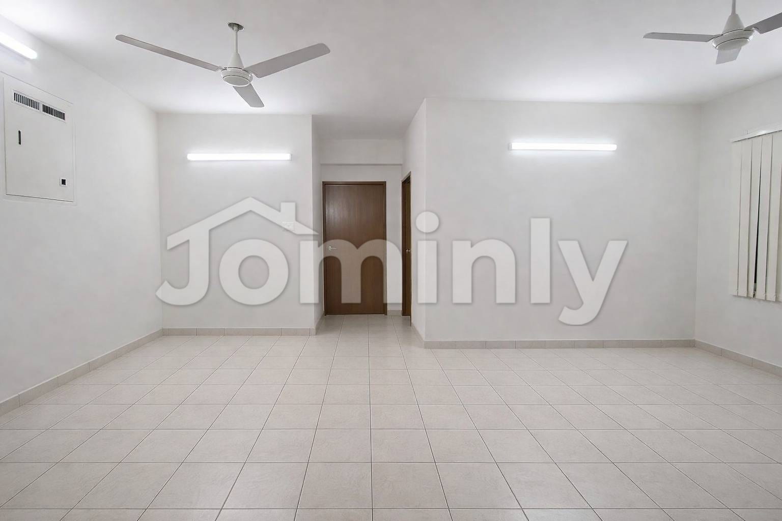 Spacious 2,300 Sft Corporate Office Space for Rent at Gulshan-1 (1st Floor)
