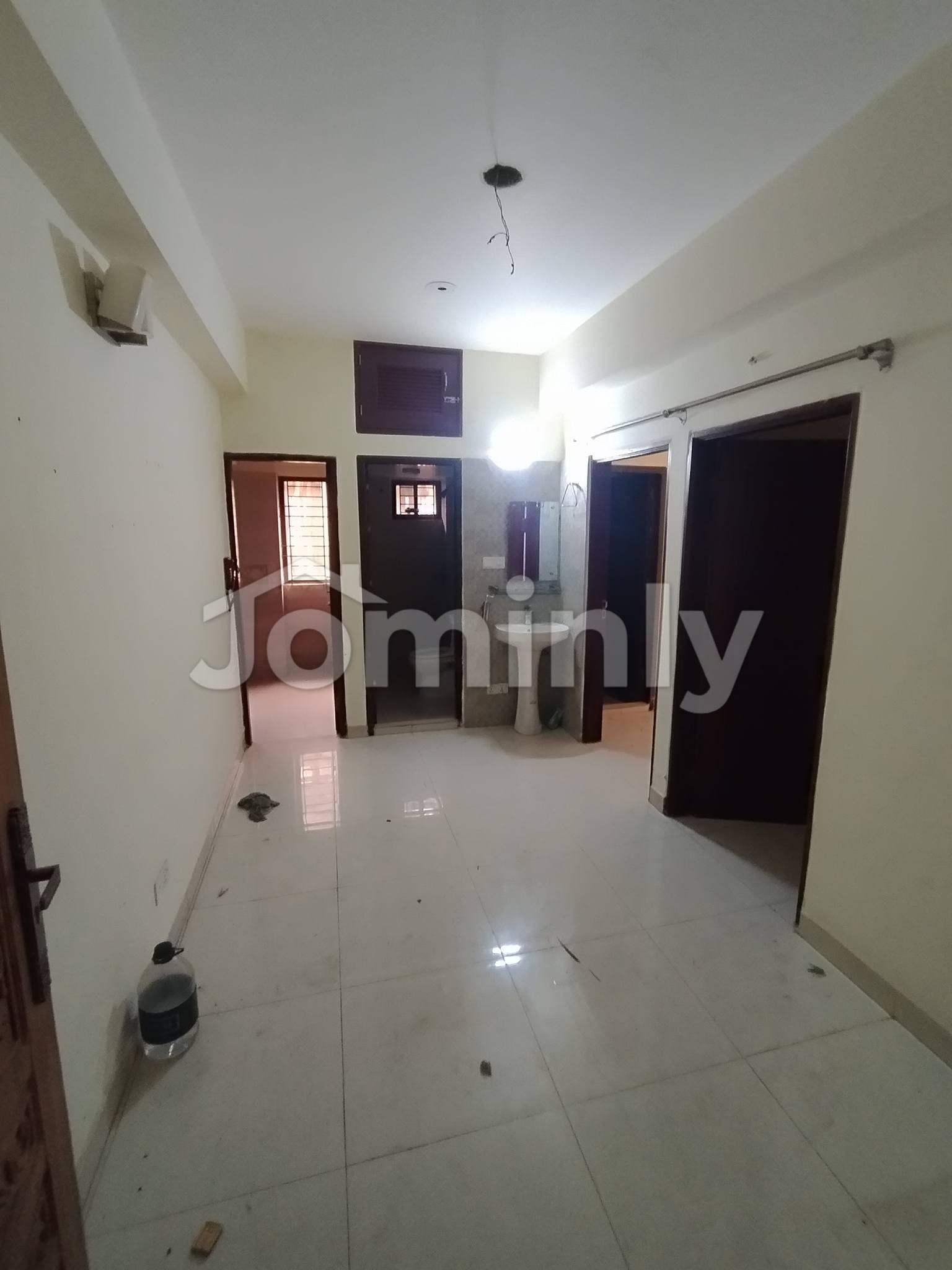 Compact 900 Sft Family Apartment for Rent in Bashundhara R/A