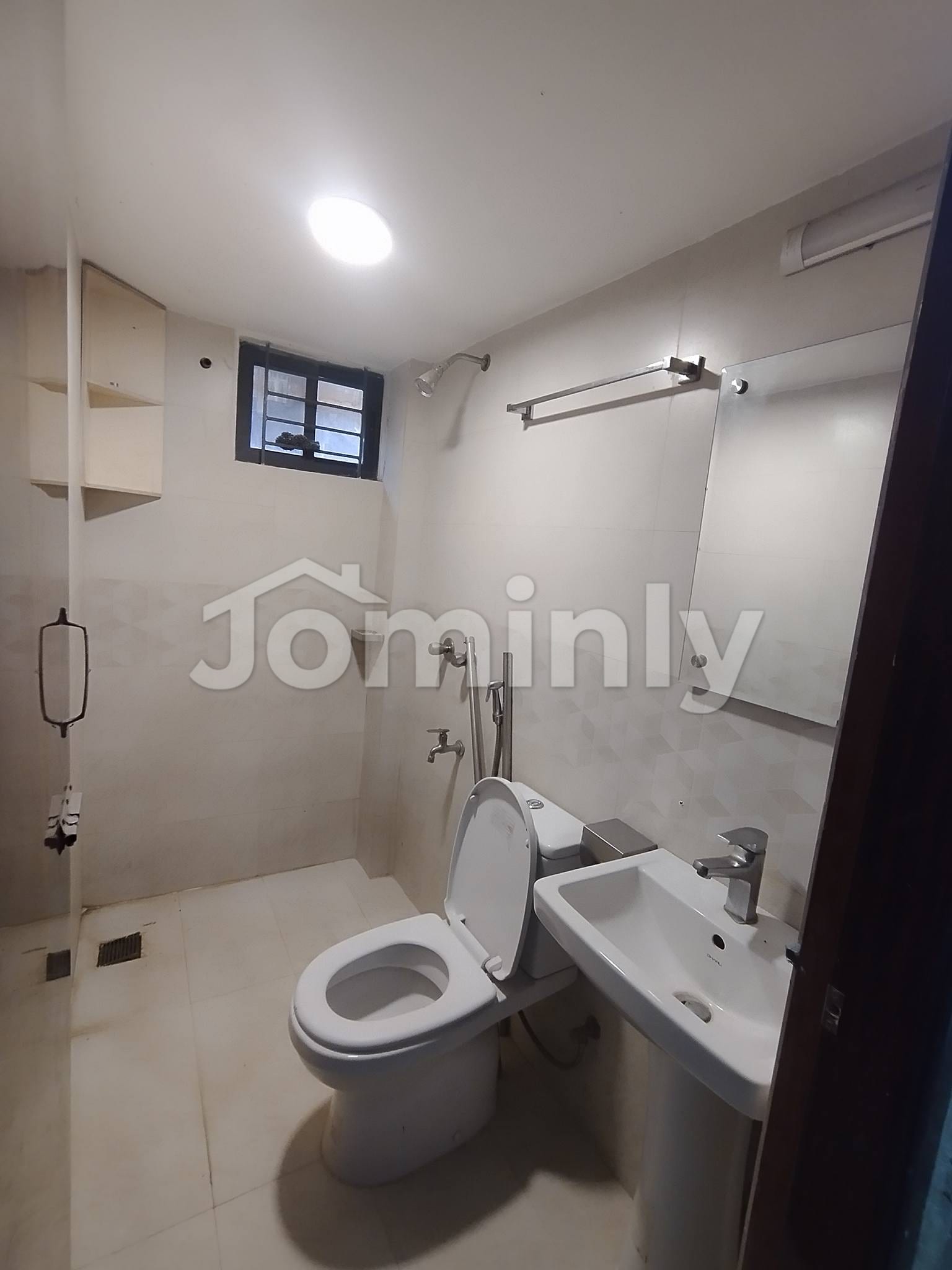 Compact 900 Sft Family Apartment for Rent in Bashundhara R/A - 4