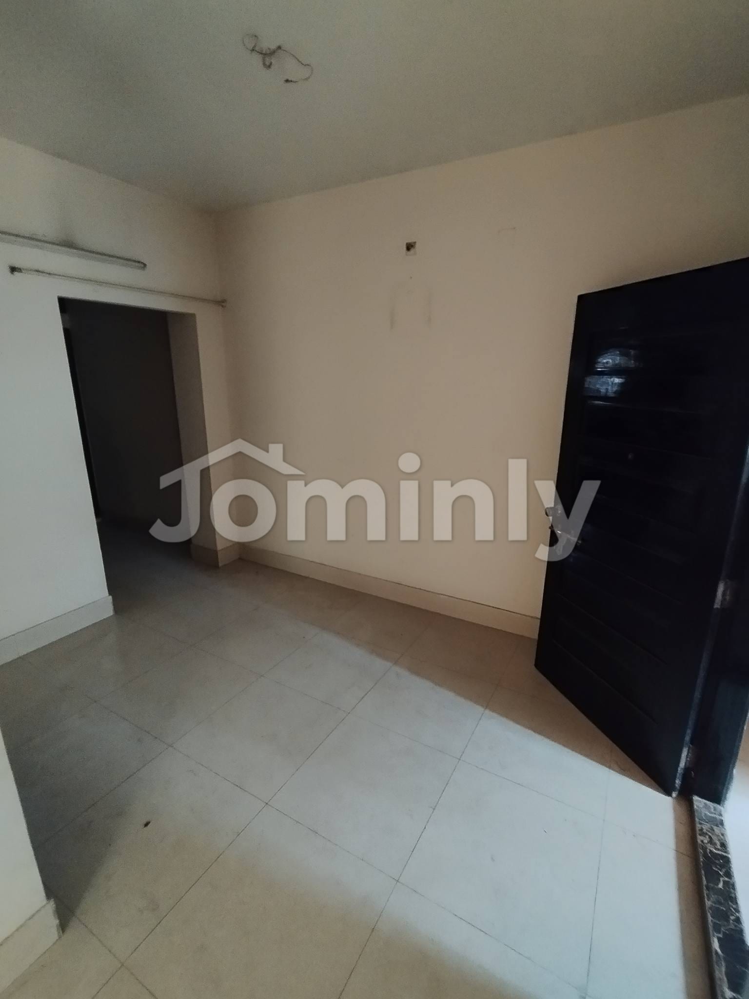 Compact 800 Sft Family Apartment for Rent in Block I, Bashundhara R/A - 4