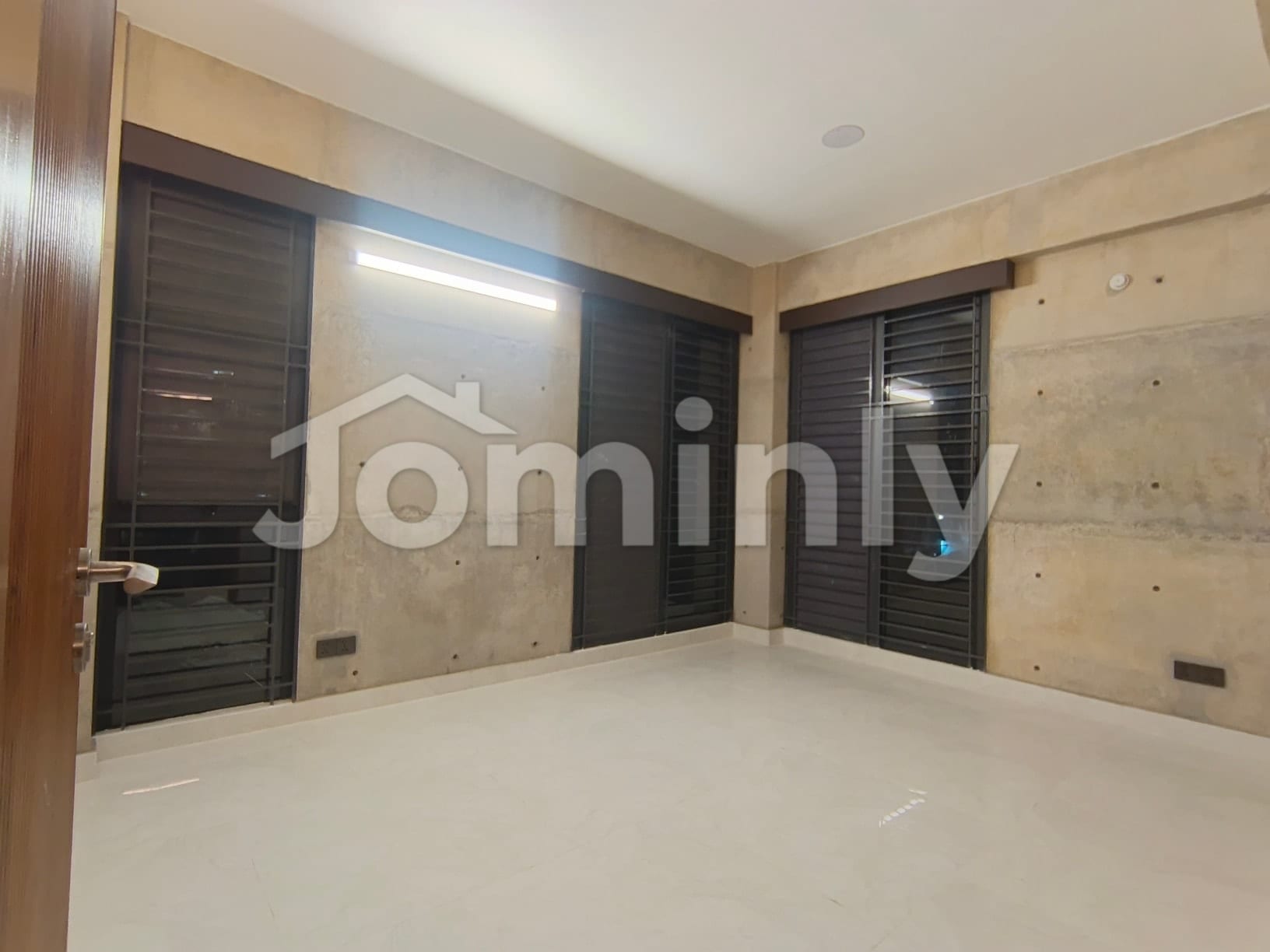 Premium 2000 Sft Spacious Family Apartment for Rent in Bashundhara R/A - 3