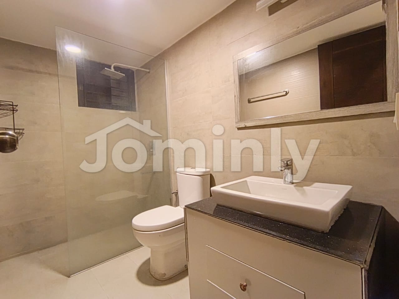 Luxurious 2500 Sft Spacious Family Apartment for Rent in Bashundhara R/A - 2