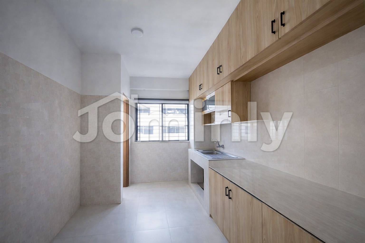 Brand New 2,300 Sft Lake View Corporate Office for Rent at Gulshan-1, Road 1 - 4