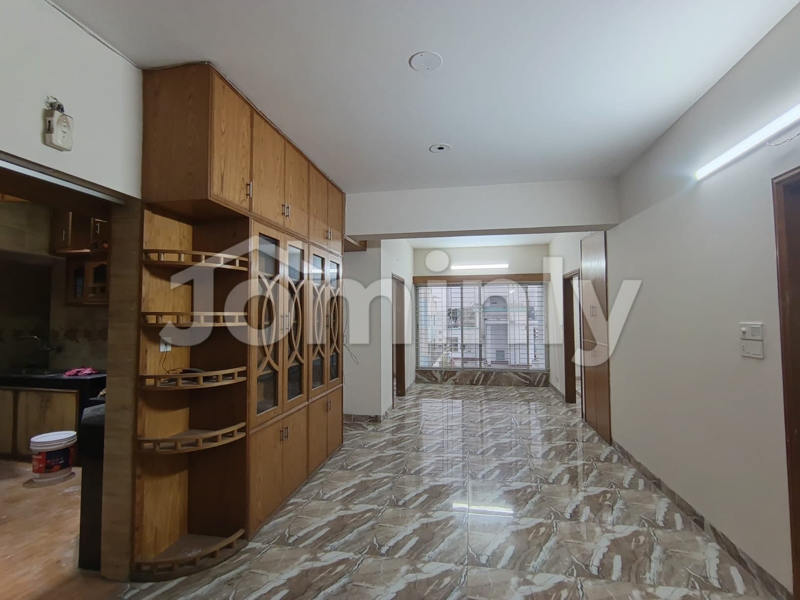 Spacious 1850 Sft Family Apartment for Rent in Bashundhara R/A