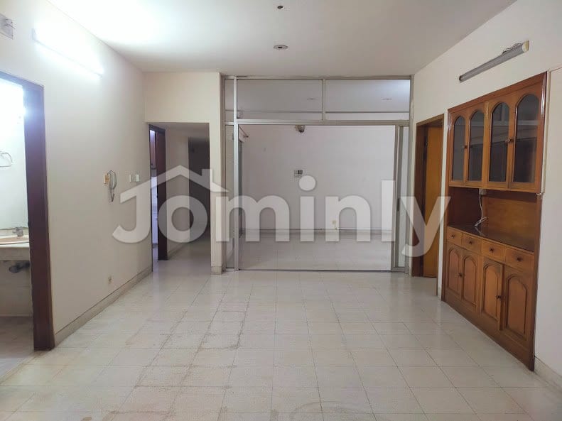 Beautiful 3-Bedroom Residential Apartment for Rent in Banani