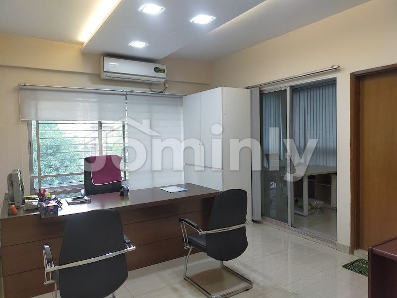 Exclusive 2500 Sft Fully Furnished Office Space for Rent in Banani