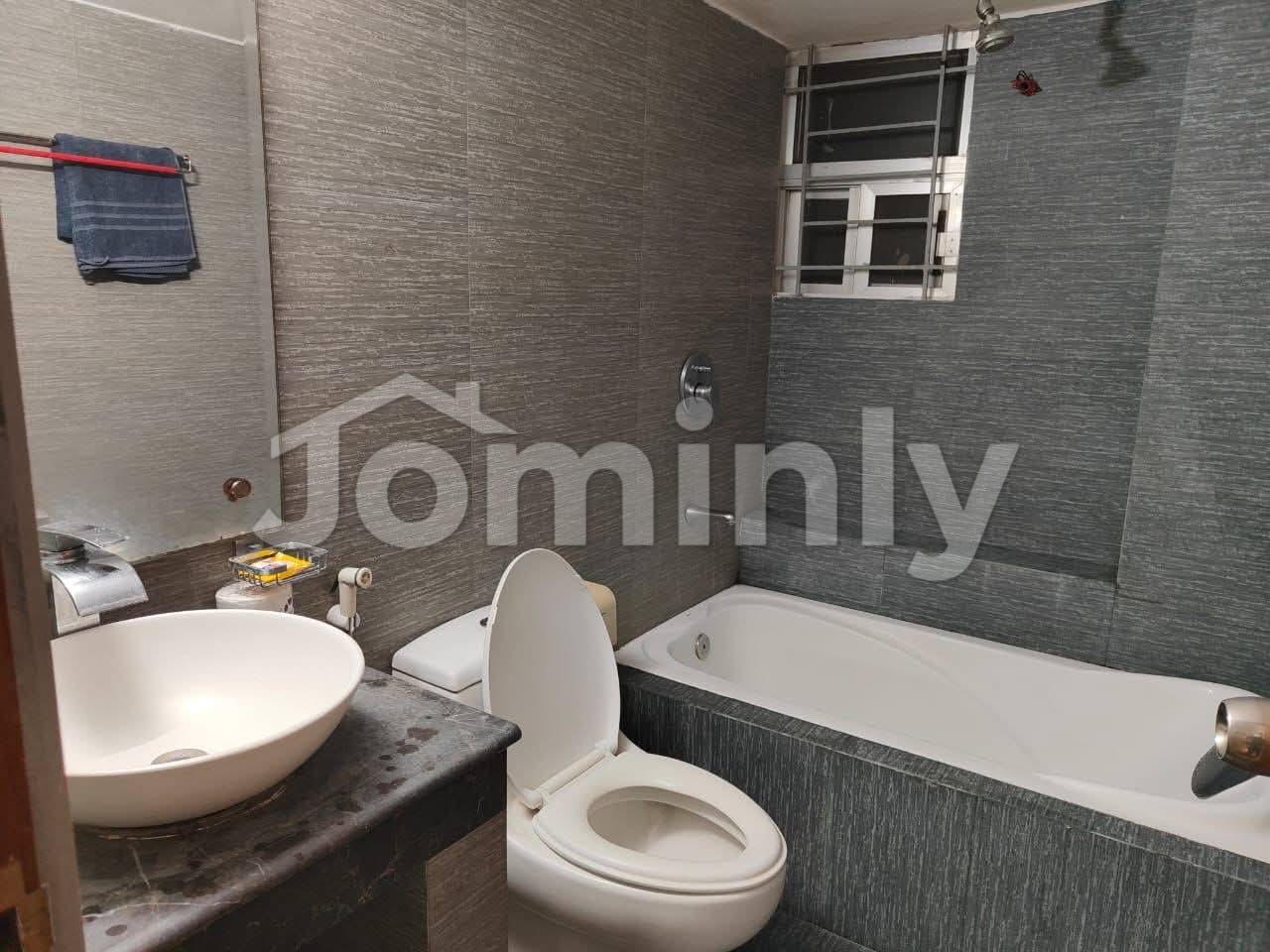 Exclusive 1500 Sft Fully Furnished Family Apartment for Rent in Block G, Bashundhara R/A - 2