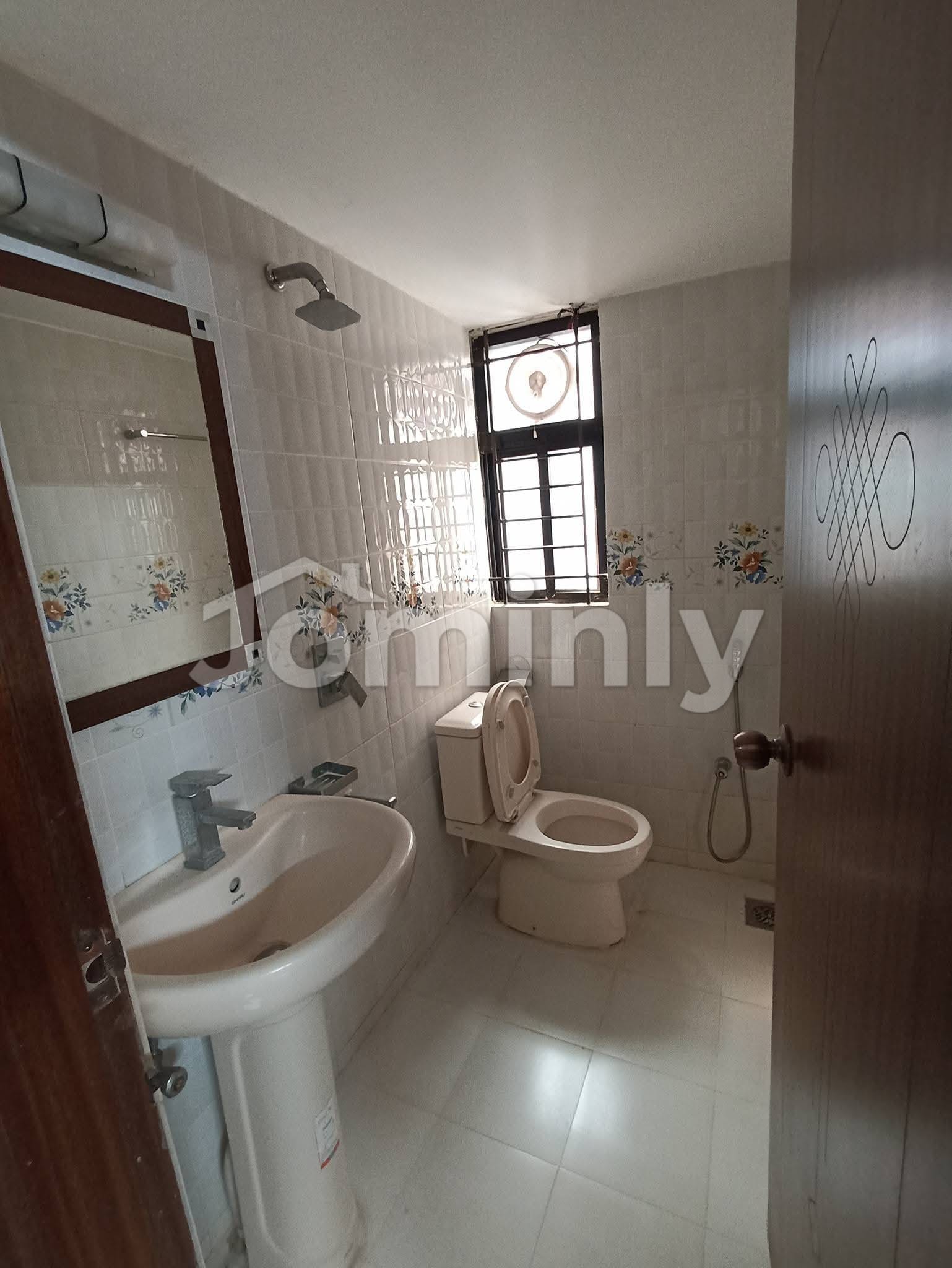 Comfortable 2-Bedroom Family Apartment for Rent in Block H, Bashundhara R/A - 2