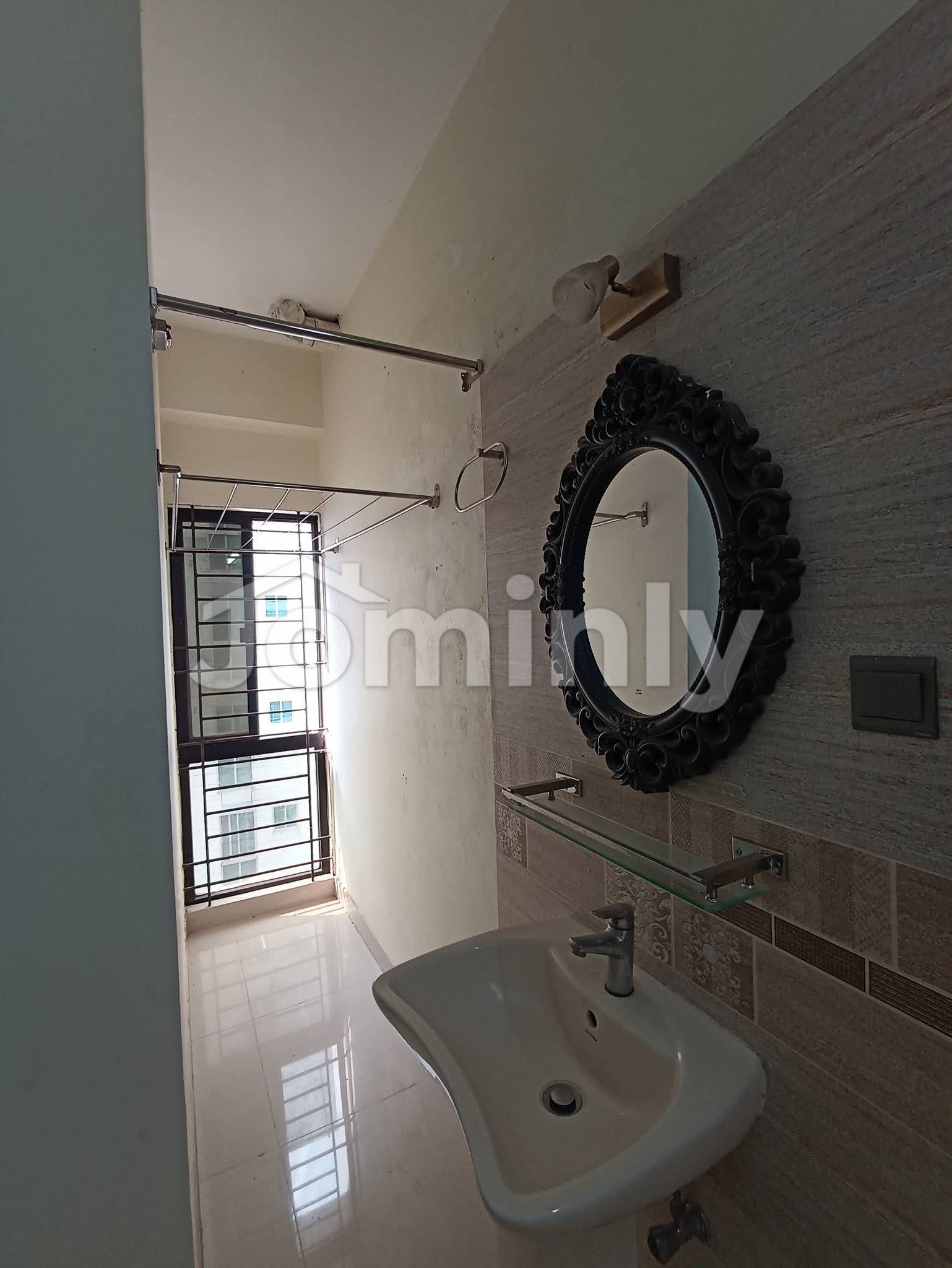 Comfortable 2-Bedroom Family Apartment for Rent in Block H, Bashundhara R/A - 4