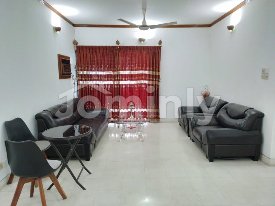 Elegant 2250 Sft Furnished Residential Apartment for Rent in Banani - 3