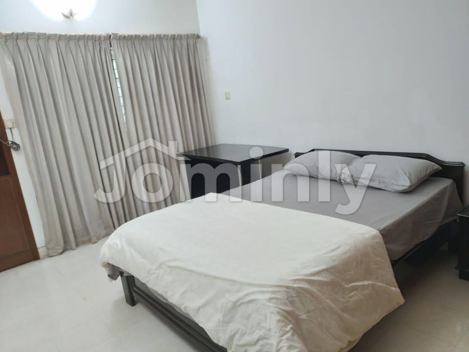 Elegant 2250 Sft Furnished Residential Apartment for Rent in Banani - 5
