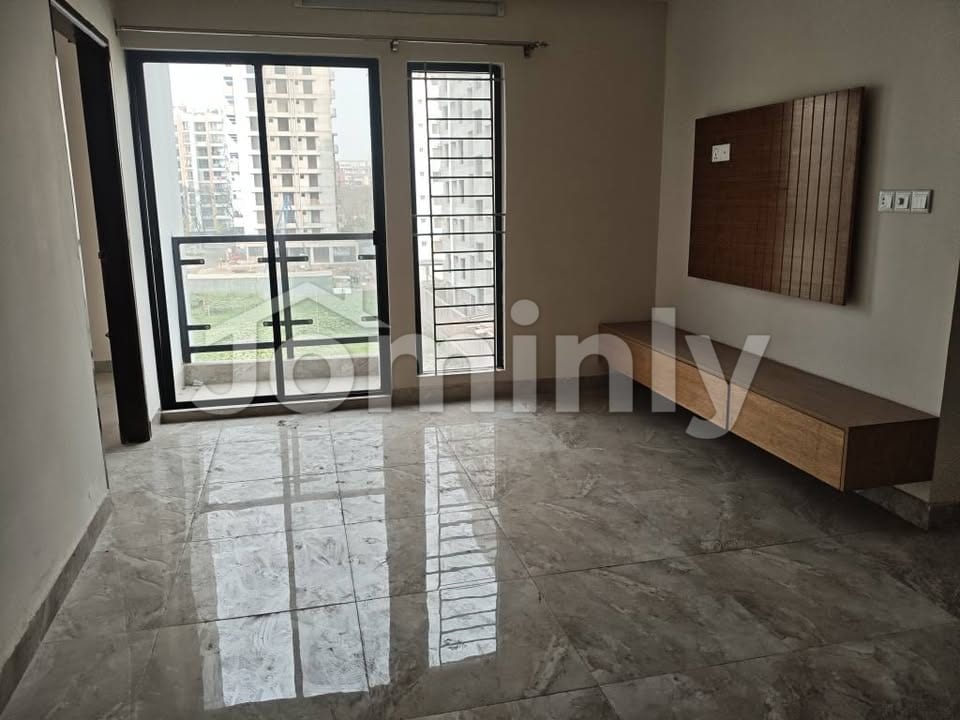 Brand New 2000 Sft Luxury Apartment for Rent in Bashundhara R/A (Block J) - 5