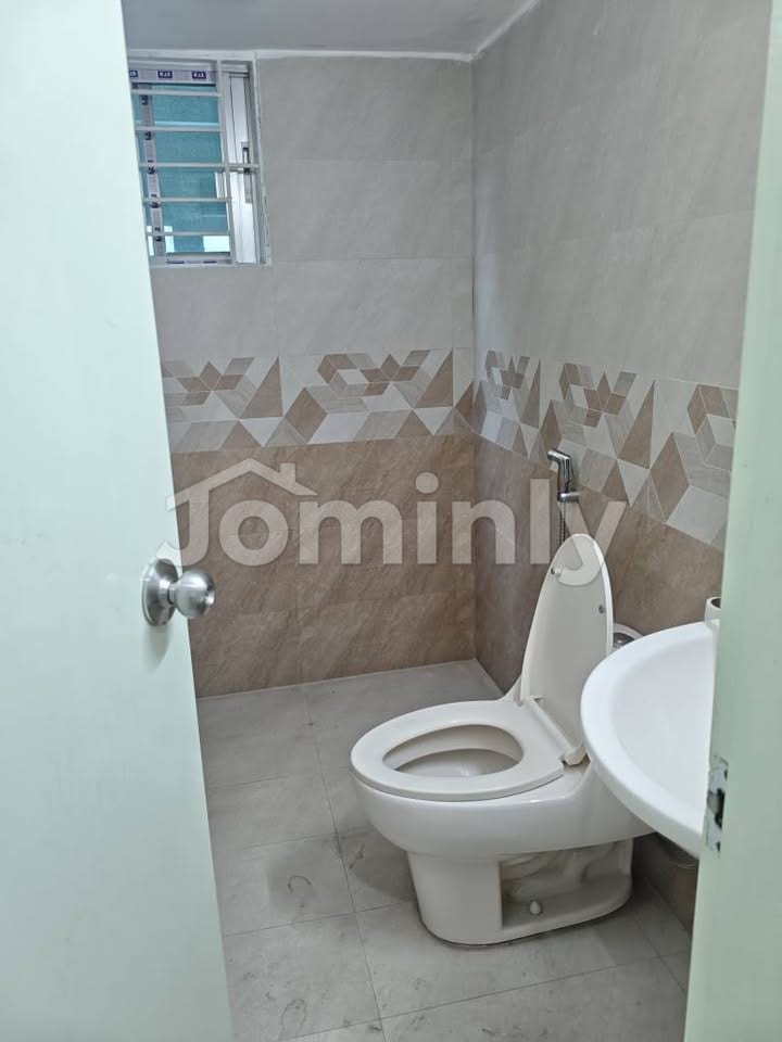 Brand New 2300 Sft Luxury Apartment for Rent in Bashundhara R/A (Block D) - 4