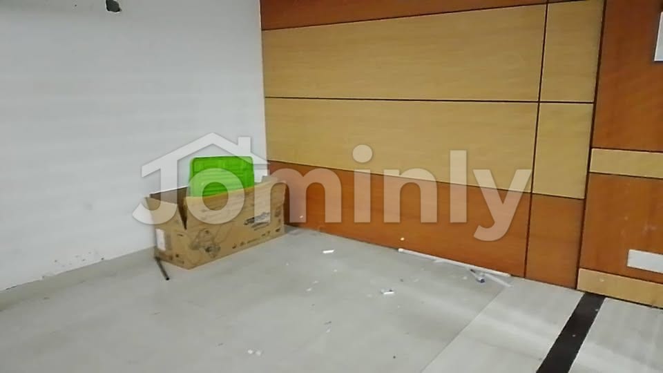 Spacious 4,250 Sft Commercial Office Space for Rent at Banani Dhaka - 5