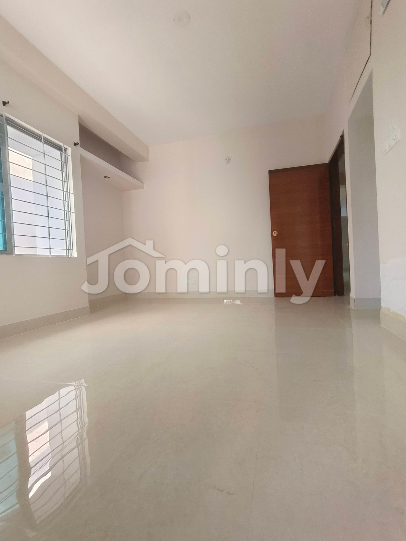 Spacious 1,850 Sft Single Unit Ready Flat for Sale at Sector 7 Uttara Dhaka - 3