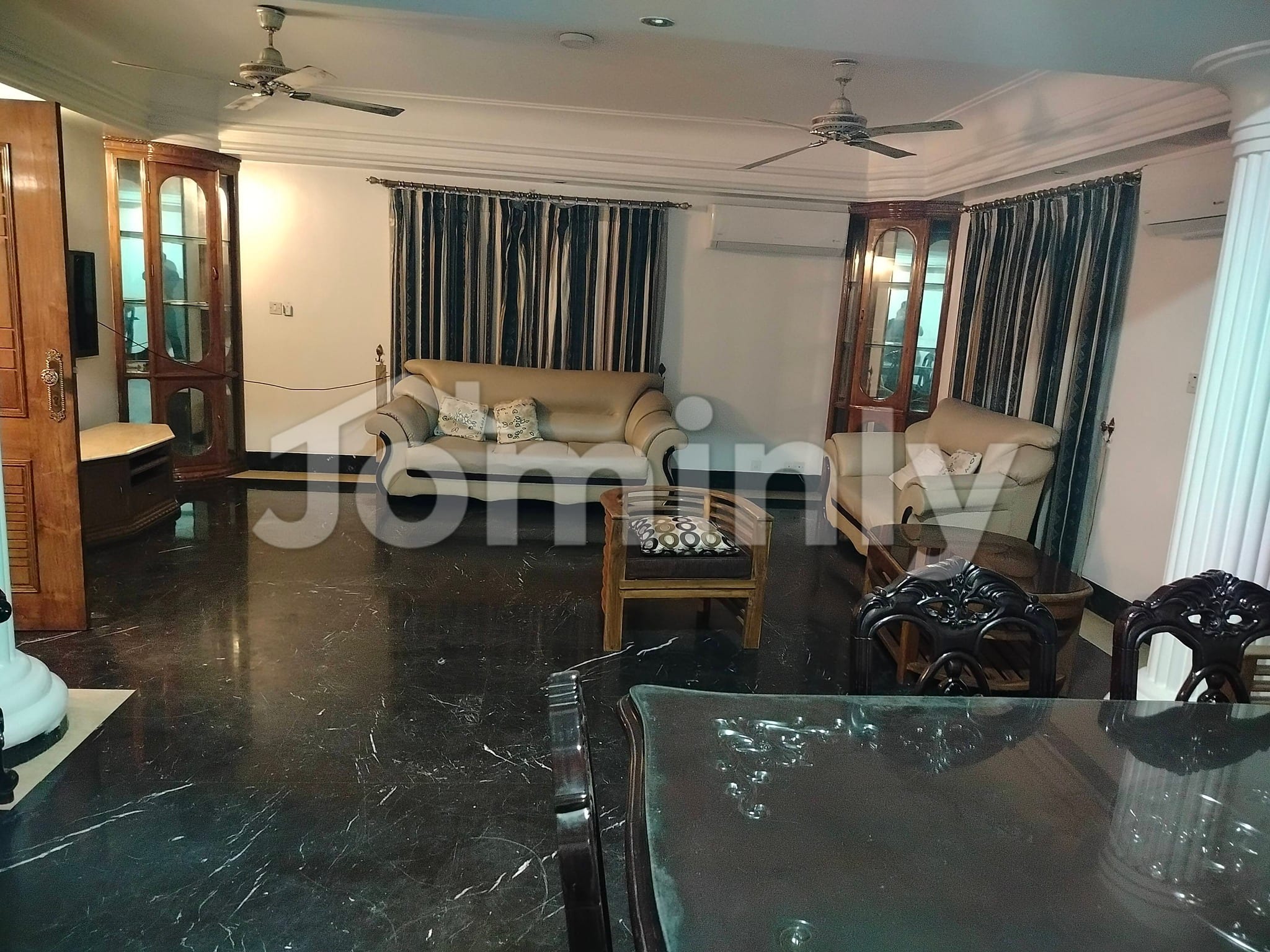 Premium 2600 Sqft Fully Furnished Apartment for Rent in Gulshan-2 - 4