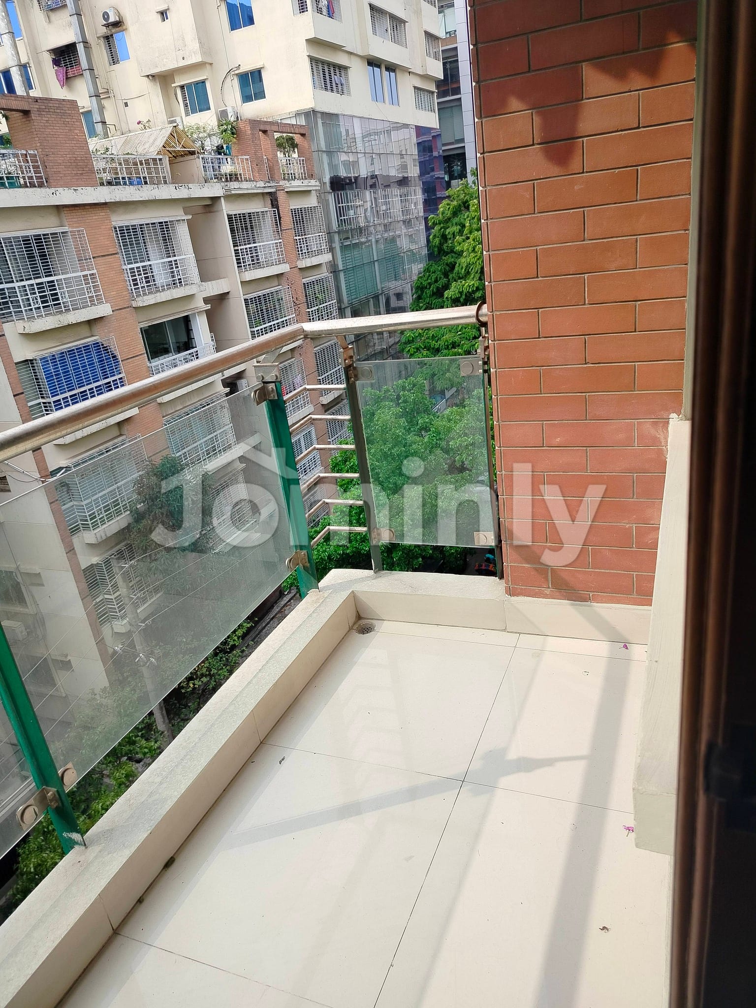 Spacious 2500 Sqft Fully Furnished 4-Bedroom Apartment for Rent in Banani - 5