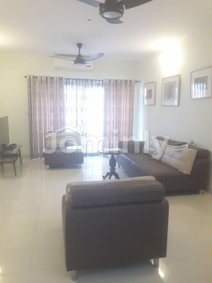 Luxury 2300 Sqft South-Facing Furnished Apartment for Rent in Banani