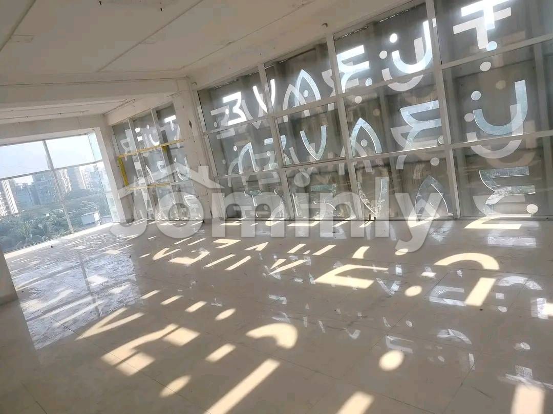 Premium 2,100 Sft Fully Commercial Office Space for Rent at Banani Near Pujar Math - 5
