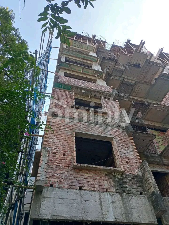 Ongoing 1,060 Sft South-East Facing Apartment for Sale at West Rajabazar Near Panthapath - 2