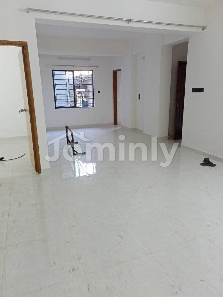 Premium 1,425 Sft South-Facing Flat for Sale at Kalabagan 1st Lane Dhaka