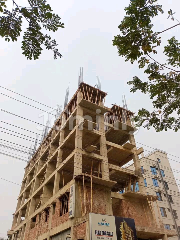 Grand 2,756 Sft Single Unit South-Facing Apartment for Sale at Block-L, Basundhara R/A